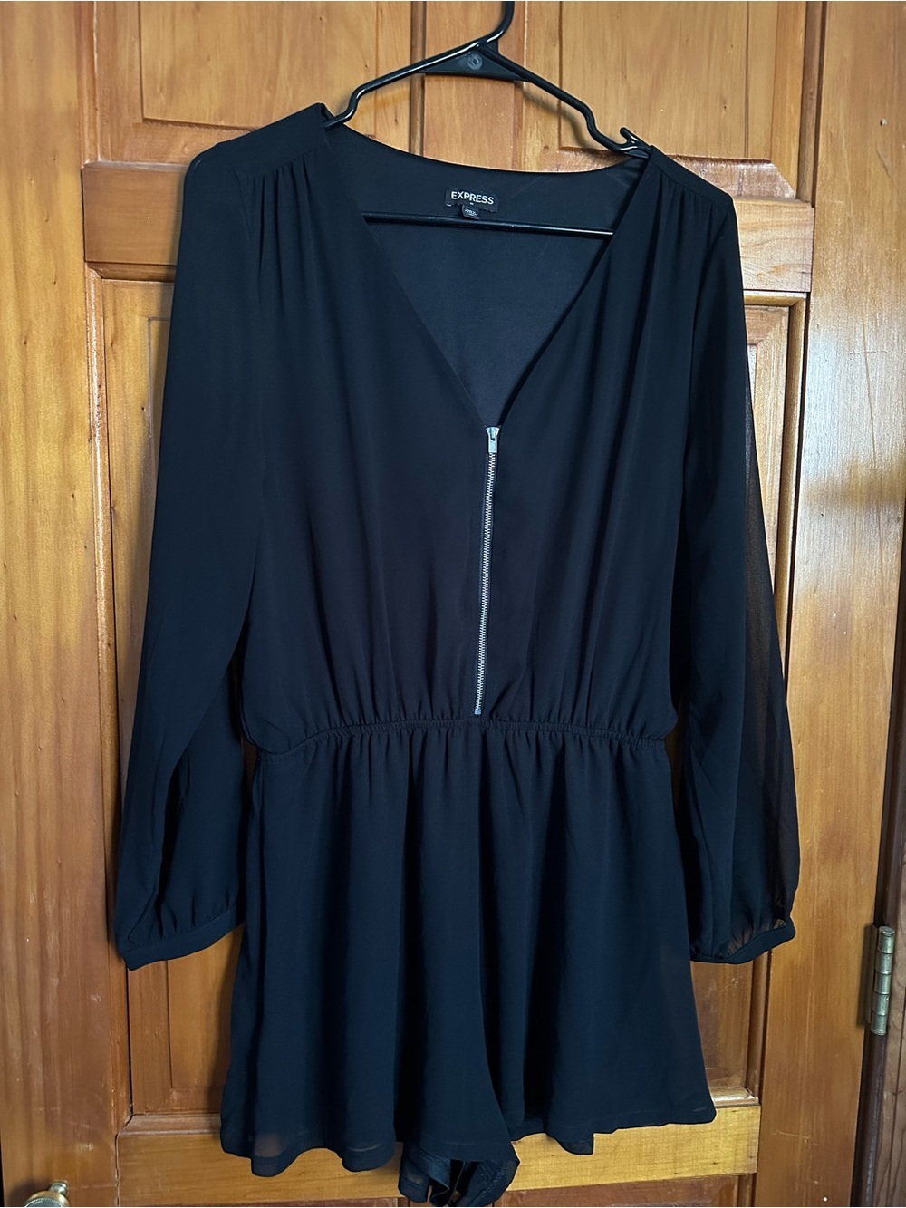 Express Black Long-Sleeve V-Neck Zip Front Romper